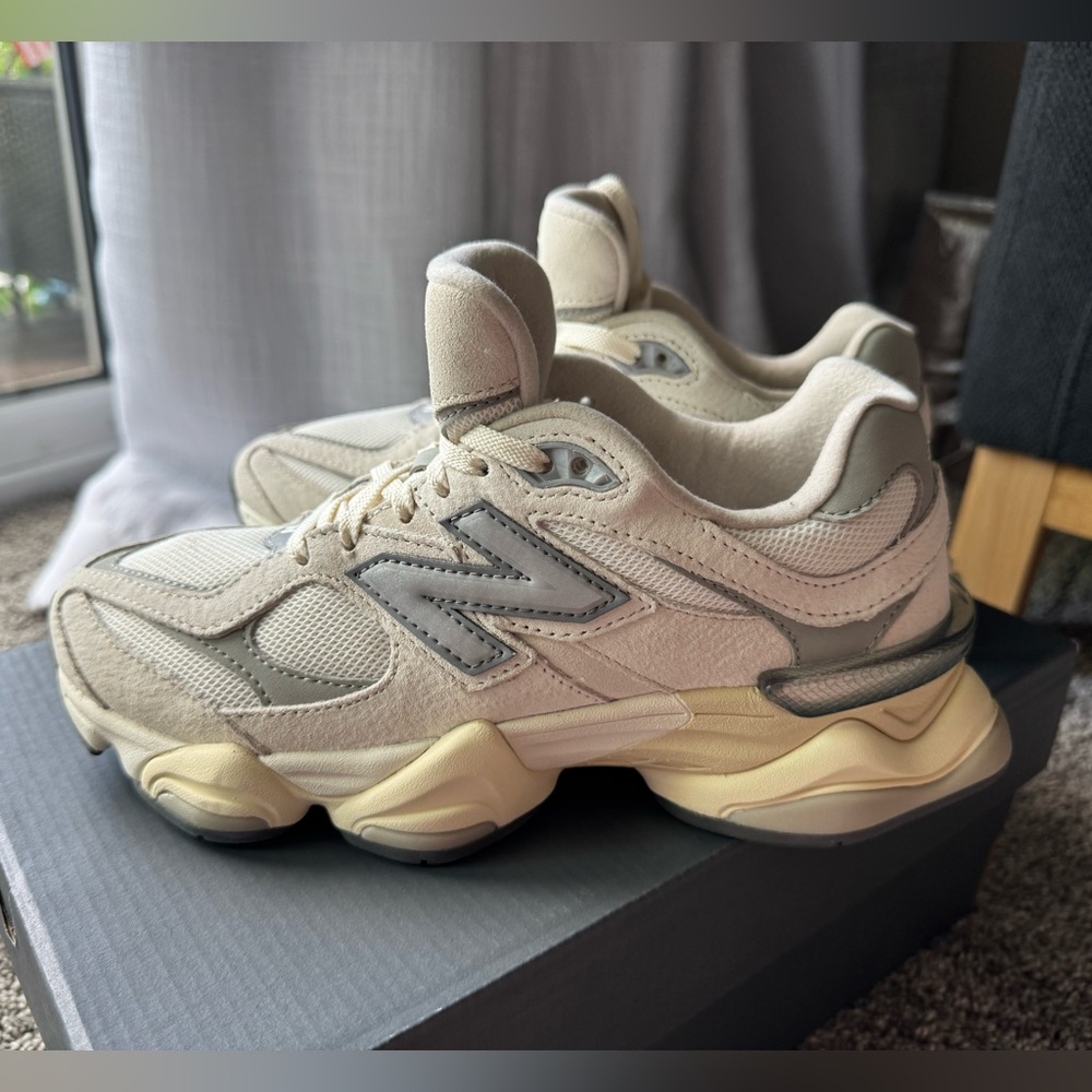 New Balance Beige and Light Gray Sneakers